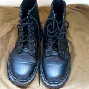 Dr.Martens Luana